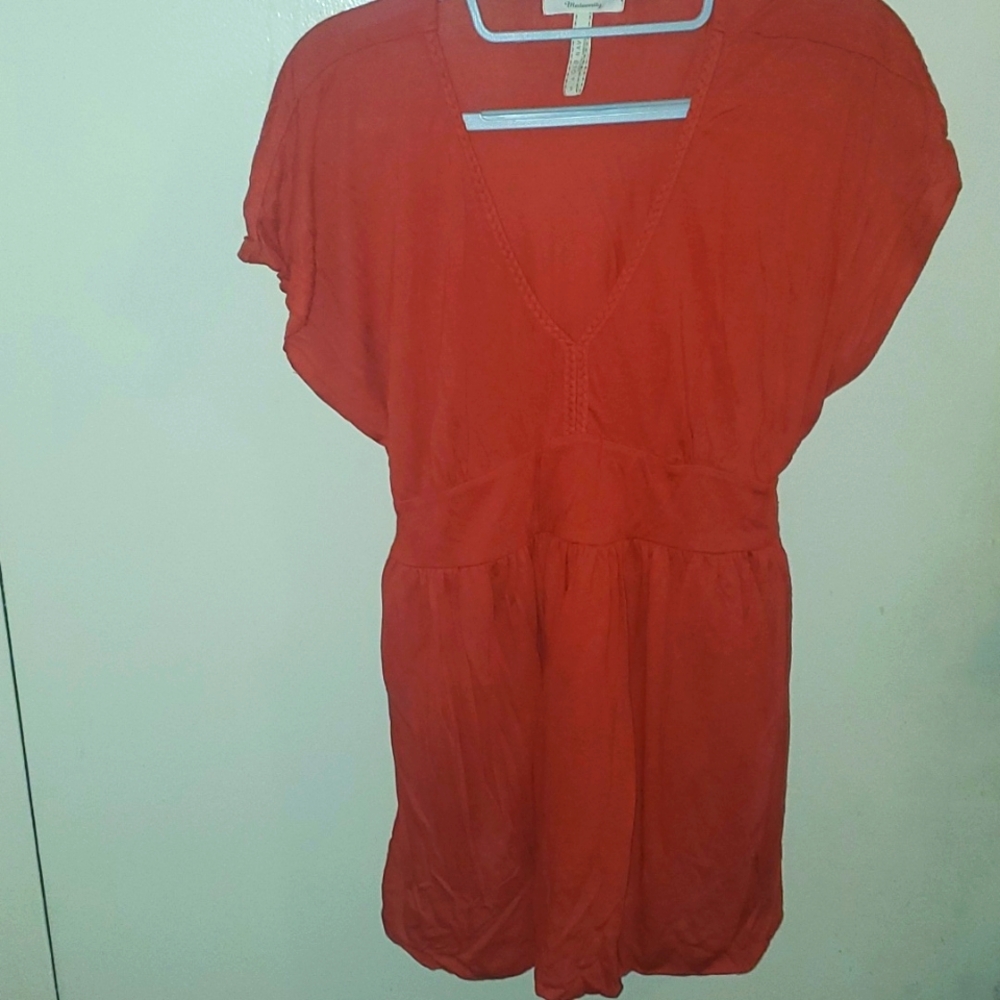 Old Navy maternity tops coral, Navy blue and turquoise 3 total